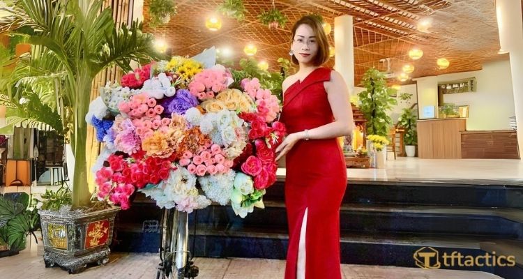Bùi Thanh Huê - Nữ CEO tài năng của Tftactics.org